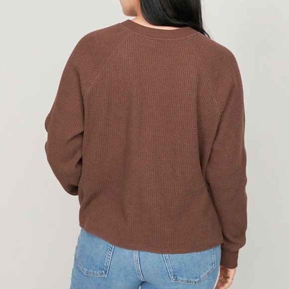 NWT Thermal Knit Raglan-Sleeve Henley T-Shirt - Picture 3 of 4